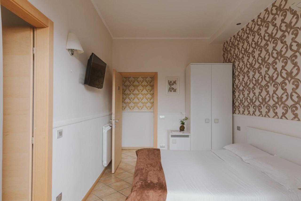 Residenza Il Giglio Gasthof Rom